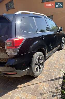 Позашляховик / Кросовер Subaru Forester 2018 в 