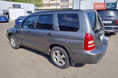 Внедорожник / Кроссовер Subaru Forester 2004 в 