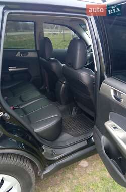 Внедорожник / Кроссовер Subaru Forester 2010 в 