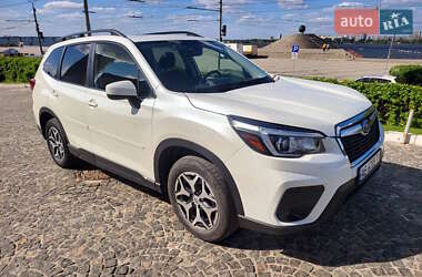 Внедорожник / Кроссовер Subaru Forester 2018 в Днепре