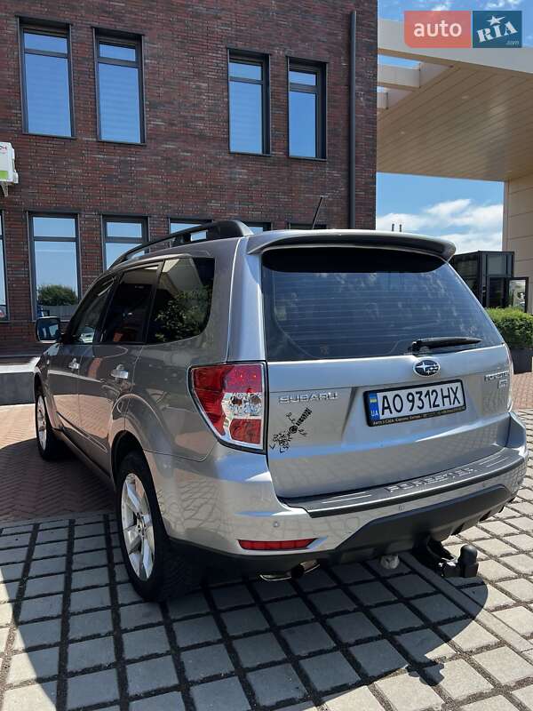 Внедорожник / Кроссовер Subaru Forester 2010 в Мукачево
