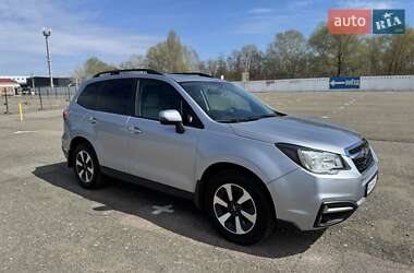 Внедорожник / Кроссовер Subaru Forester 2017 в 