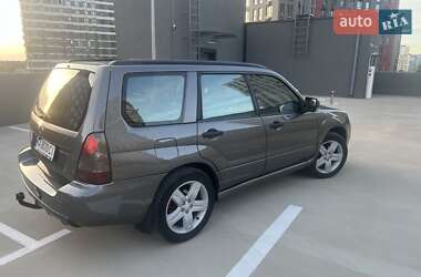 Внедорожник / Кроссовер Subaru Forester 2006 в 