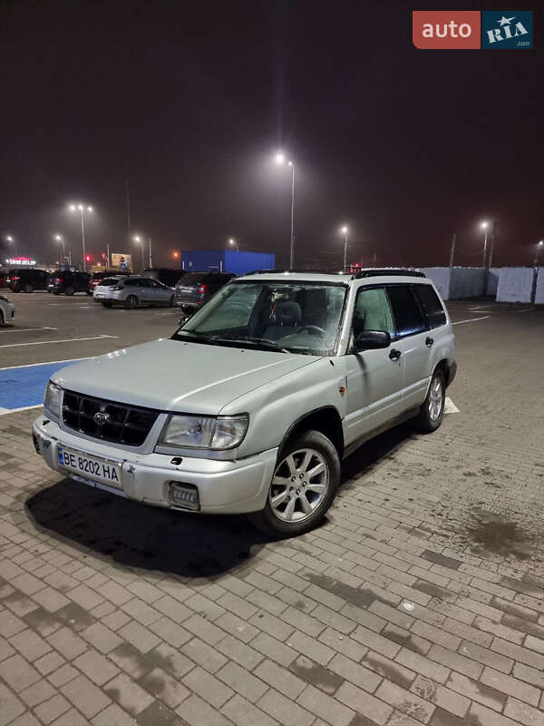 Внедорожник / Кроссовер Subaru Forester 1997 в 