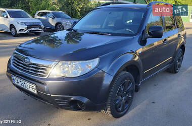 Позашляховик / Кросовер Subaru Forester 2008 в Києві