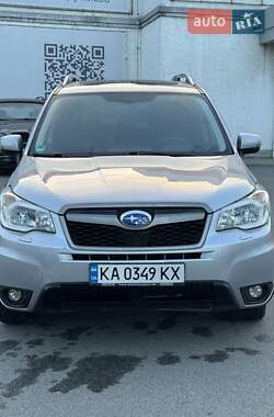 Внедорожник / Кроссовер Subaru Forester 2015 в Киеве
