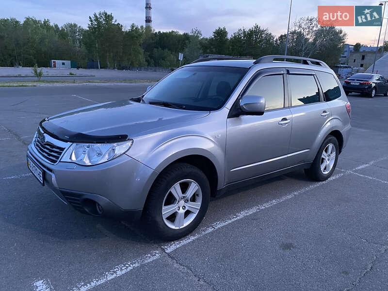 Внедорожник / Кроссовер Subaru Forester 2008 в Киеве