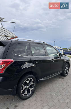 Внедорожник / Кроссовер Subaru Forester 2014 в 