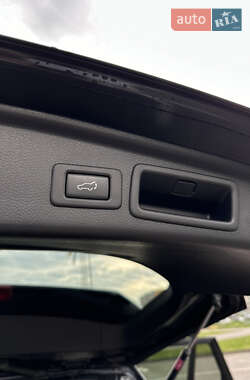 Внедорожник / Кроссовер Subaru Forester 2014 в 