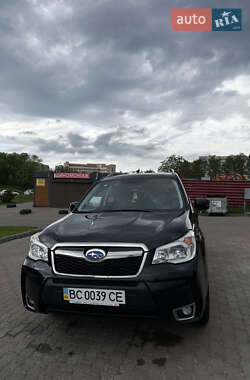 Внедорожник / Кроссовер Subaru Forester 2014 в 