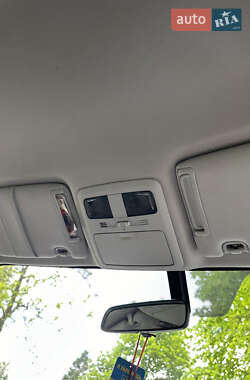 Внедорожник / Кроссовер Subaru Forester 2014 в 