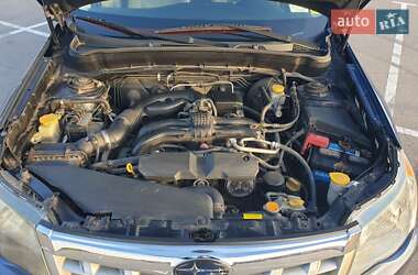 Внедорожник / Кроссовер Subaru Forester 2012 в 