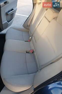 Внедорожник / Кроссовер Subaru Forester 2012 в 