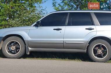 Внедорожник / Кроссовер Subaru Forester 2005 в 