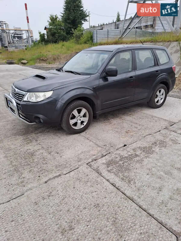 Внедорожник / Кроссовер Subaru Forester 2009 в Ровно