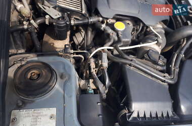 Внедорожник / Кроссовер Subaru Forester 2006 в 