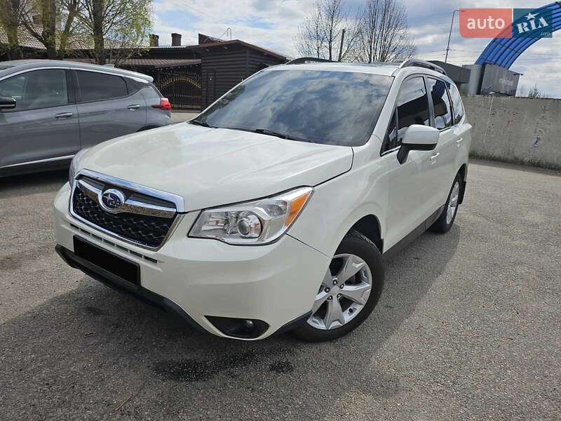 Позашляховик / Кросовер Subaru Forester 2014 в 