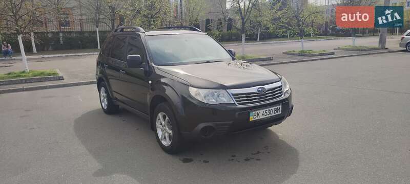 Внедорожник / Кроссовер Subaru Forester 2008 в Киеве