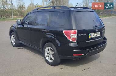 Внедорожник / Кроссовер Subaru Forester 2008 в 