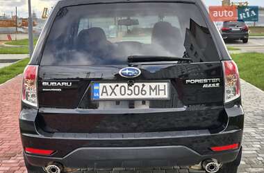Позашляховик / Кросовер Subaru Forester 2010 в 