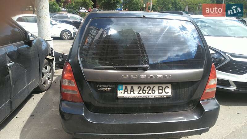 Позашляховик / Кросовер Subaru Forester 2005 в Києві