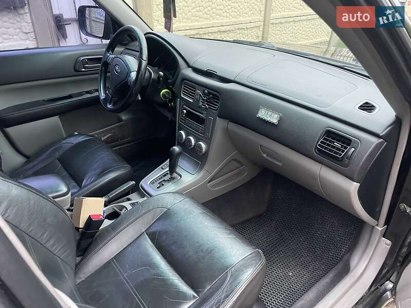 Внедорожник / Кроссовер Subaru Forester 2006 в Чернигове