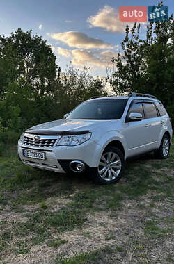 Внедорожник / Кроссовер Subaru Forester 2011 в 