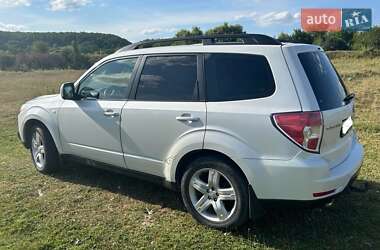 Позашляховик / Кросовер Subaru Forester 2010 в 