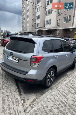 Позашляховик / Кросовер Subaru Forester 2017 в 