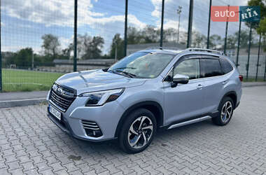 Внедорожник / Кроссовер Subaru Forester 2022 в Днепре