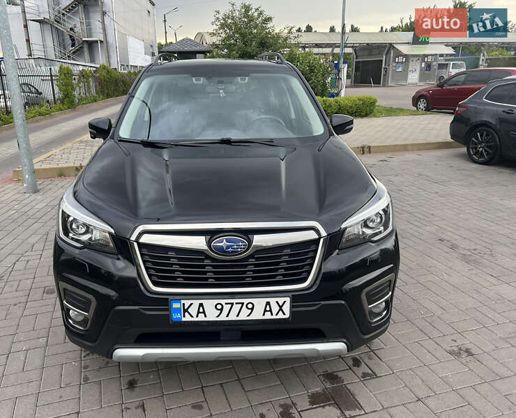 Внедорожник / Кроссовер Subaru Forester 2018 в Киеве