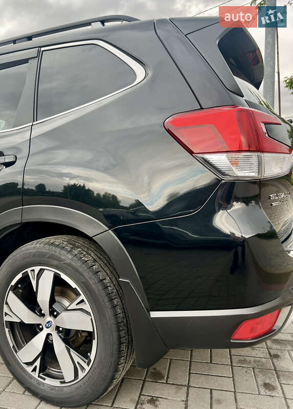 Внедорожник / Кроссовер Subaru Forester 2018 в Киеве