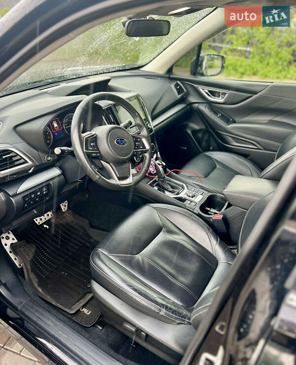 Внедорожник / Кроссовер Subaru Forester 2018 в Киеве
