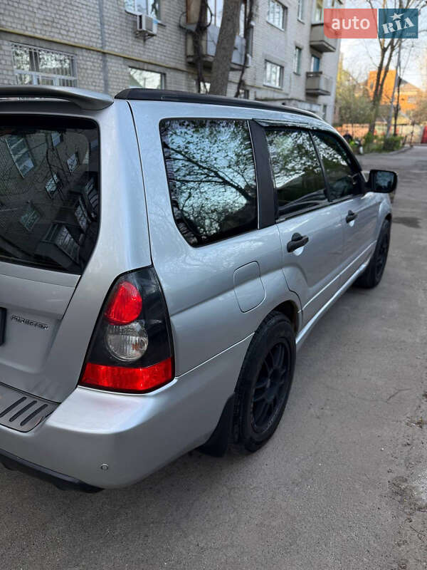 Внедорожник / Кроссовер Subaru Forester 2006 в Киеве
