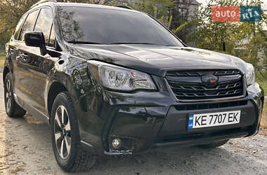 Позашляховик / Кросовер Subaru Forester 2016 в 