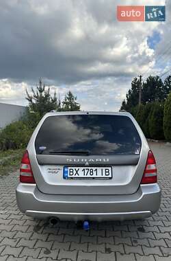 Позашляховик / Кросовер Subaru Forester 2005 в 