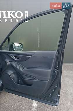 Внедорожник / Кроссовер Subaru Forester 2018 в 