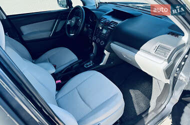 Позашляховик / Кросовер Subaru Forester 2013 в 