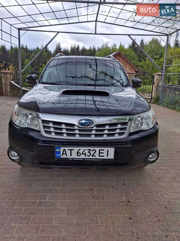 Позашляховик / Кросовер Subaru Forester 2012 в Надвірній