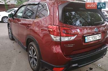 Внедорожник / Кроссовер Subaru Forester 2021 в 