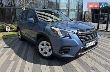 Позашляховик / Кросовер Subaru Forester 2022 в Києві