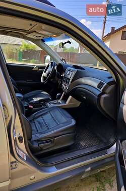 Внедорожник / Кроссовер Subaru Forester 2008 в 