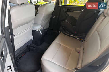 Внедорожник / Кроссовер Subaru Forester 2013 в 