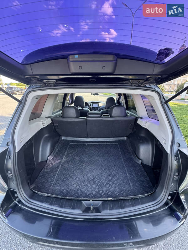 Позашляховик / Кросовер Subaru Forester 2010 в Дніпрі