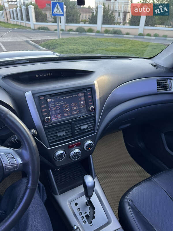 Позашляховик / Кросовер Subaru Forester 2010 в Дніпрі
