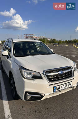 Внедорожник / Кроссовер Subaru Forester 2016 в Киеве