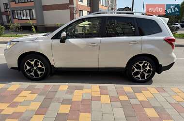 Позашляховик / Кросовер Subaru Forester 2014 в 