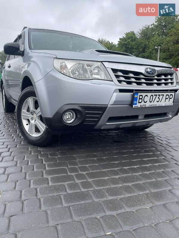 Позашляховик / Кросовер Subaru Forester 2011 в Бібрці
