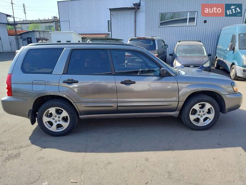 Subaru Forester 2004