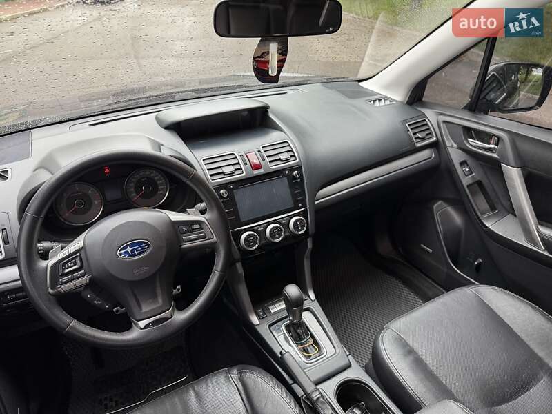 Внедорожник / Кроссовер Subaru Forester 2015 в Умани